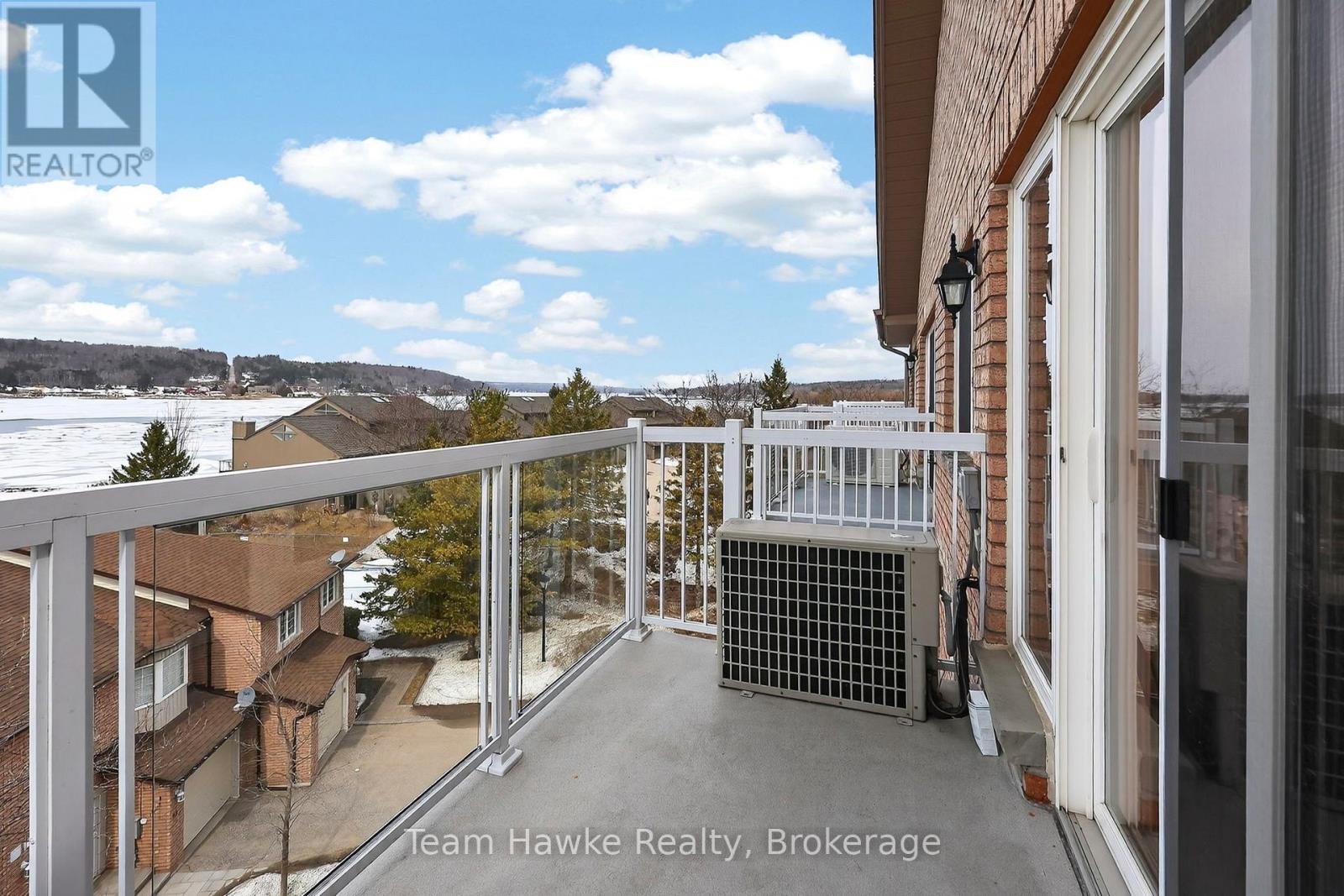 PH4 - 4 BECK BOULEVARD — photo 29