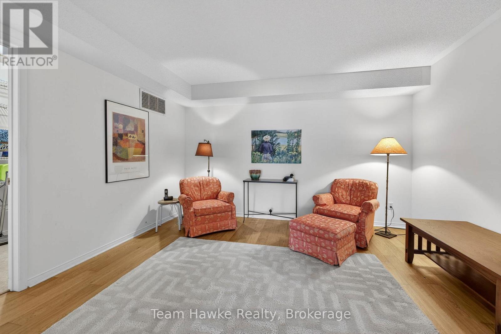 PH4 - 4 BECK BOULEVARD — photo 33