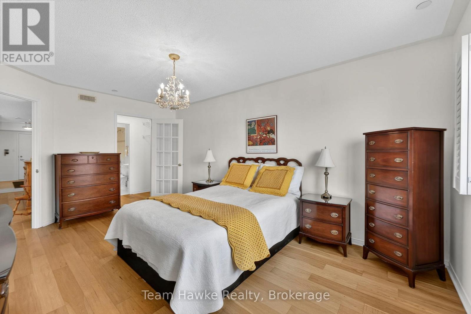 PH4 - 4 BECK BOULEVARD — photo 38