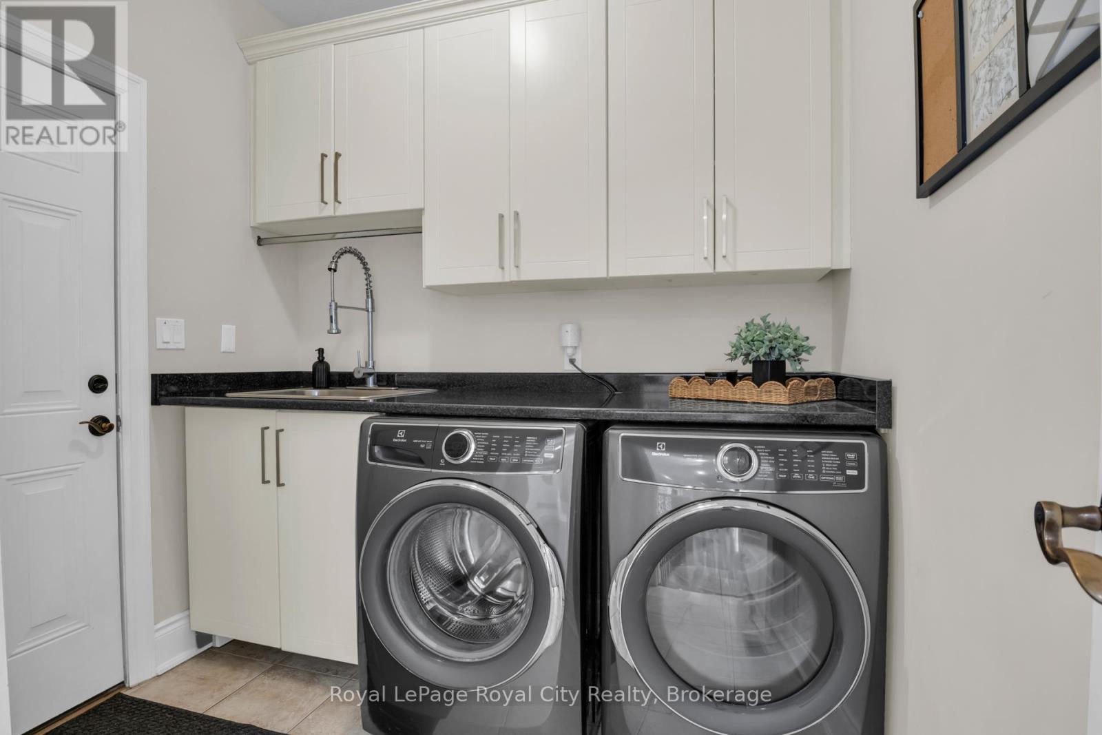 58 ABERFOYLE MILL CRESCENT - 22