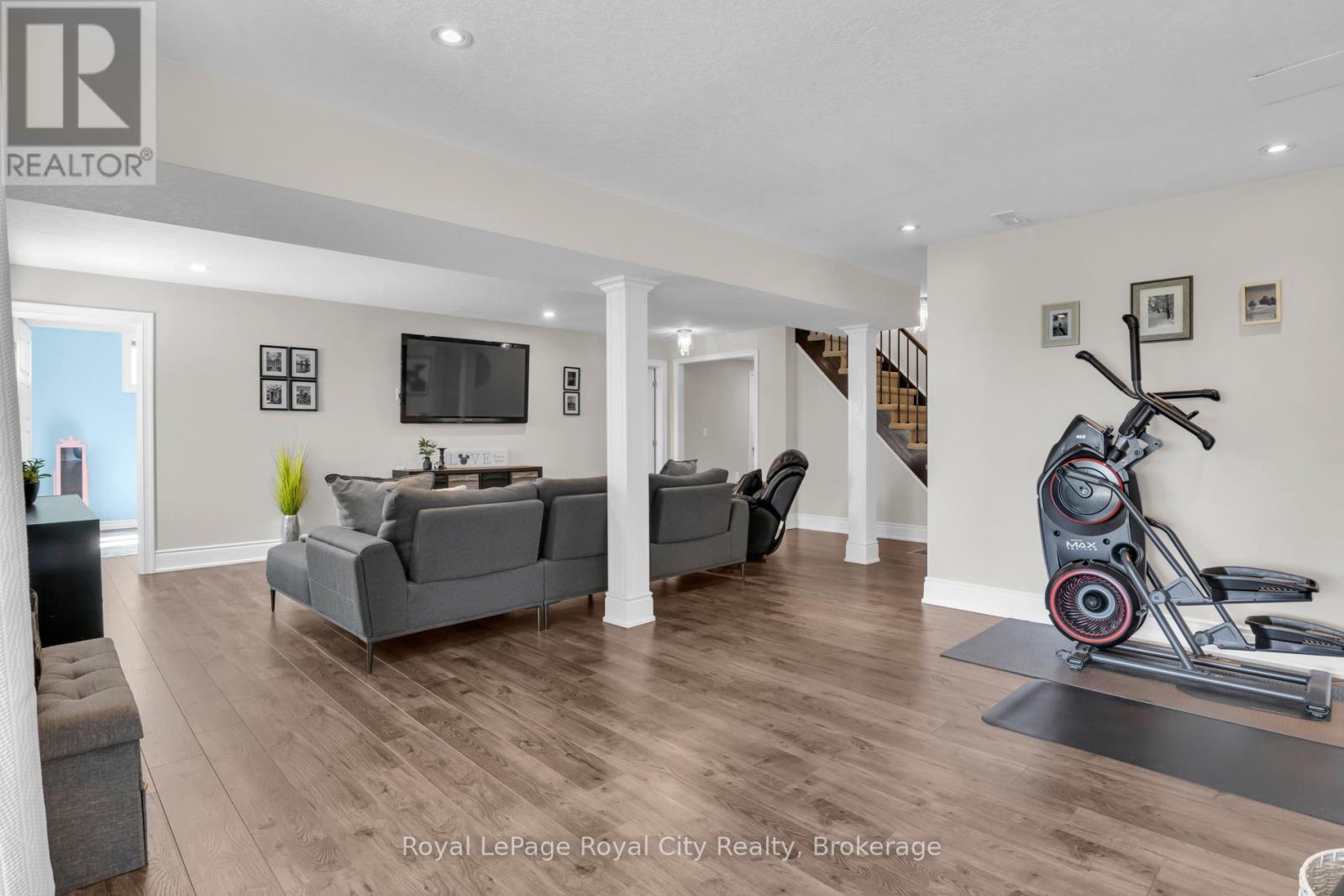 58 ABERFOYLE MILL CRESCENT - 23
