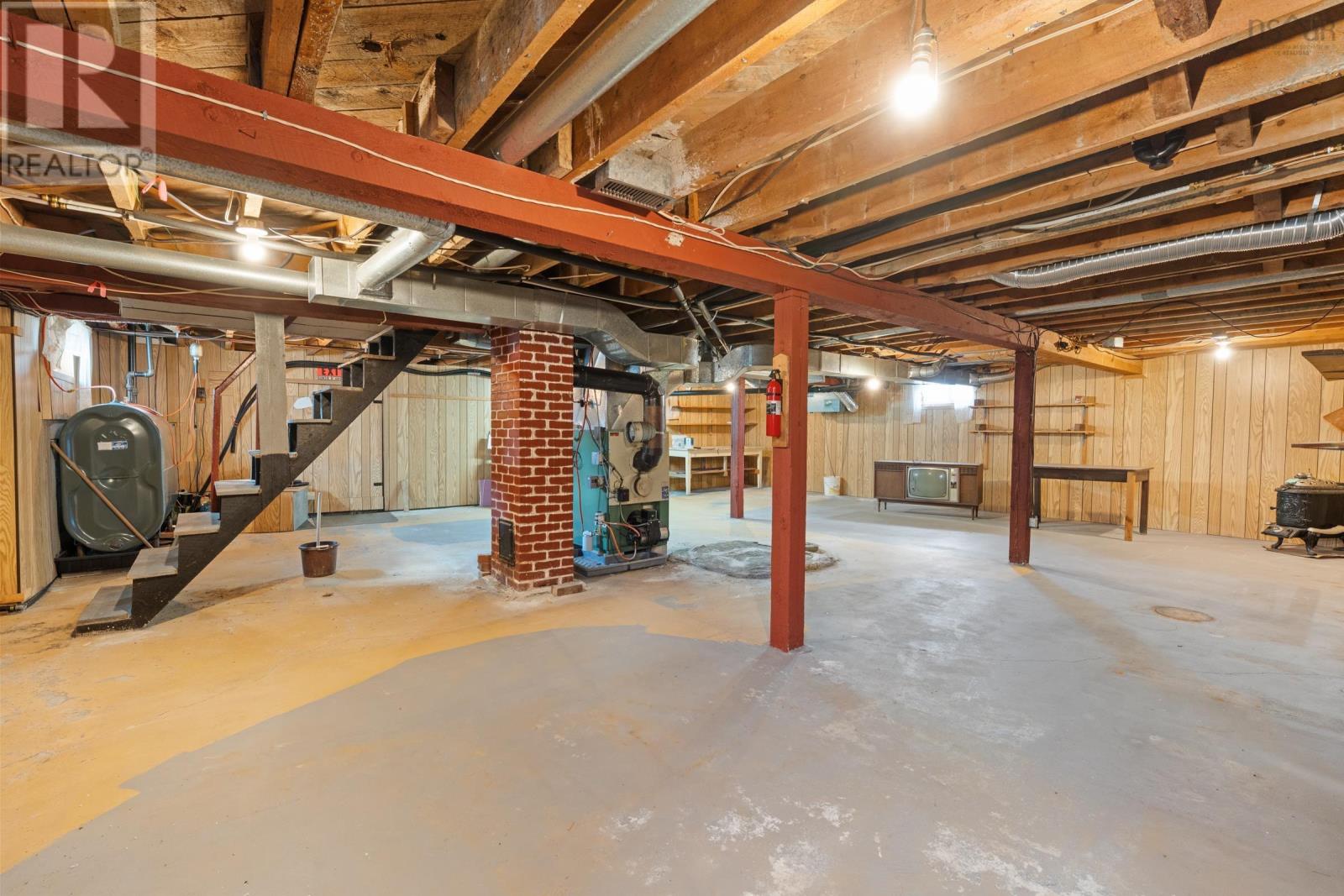 Property 28 of 45 of 3654 Highway 1