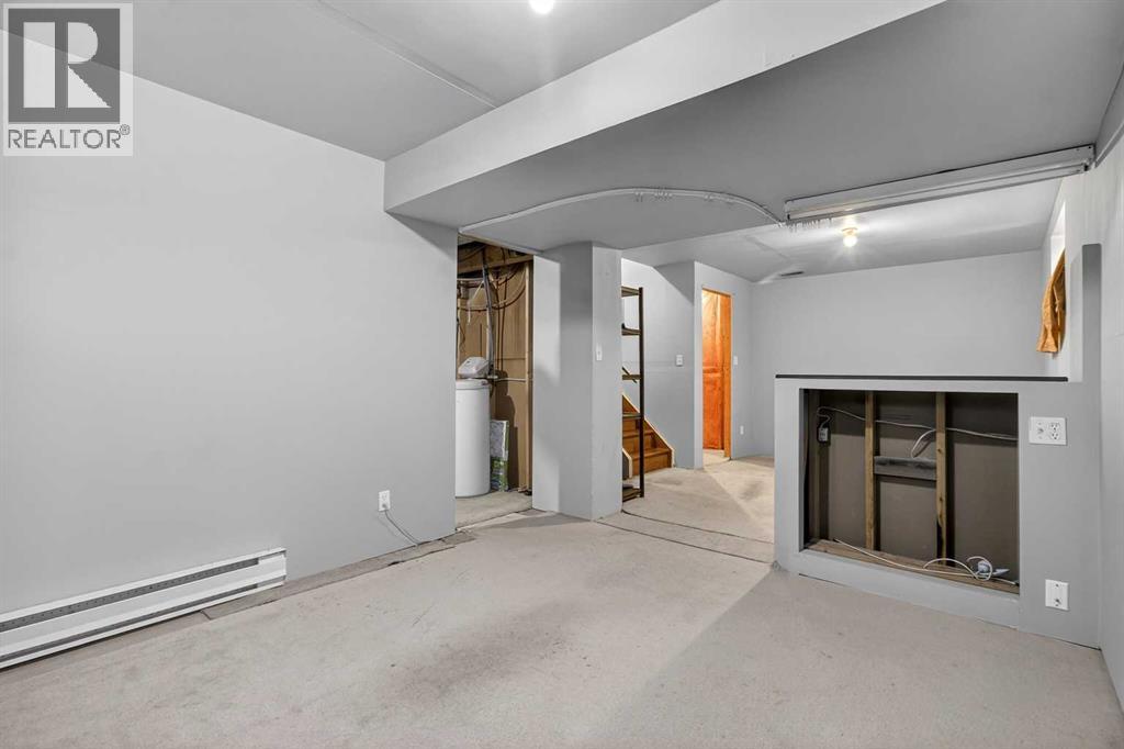 Single Family House for Sale in  Fresno Place NE Monterey Park Calgary 