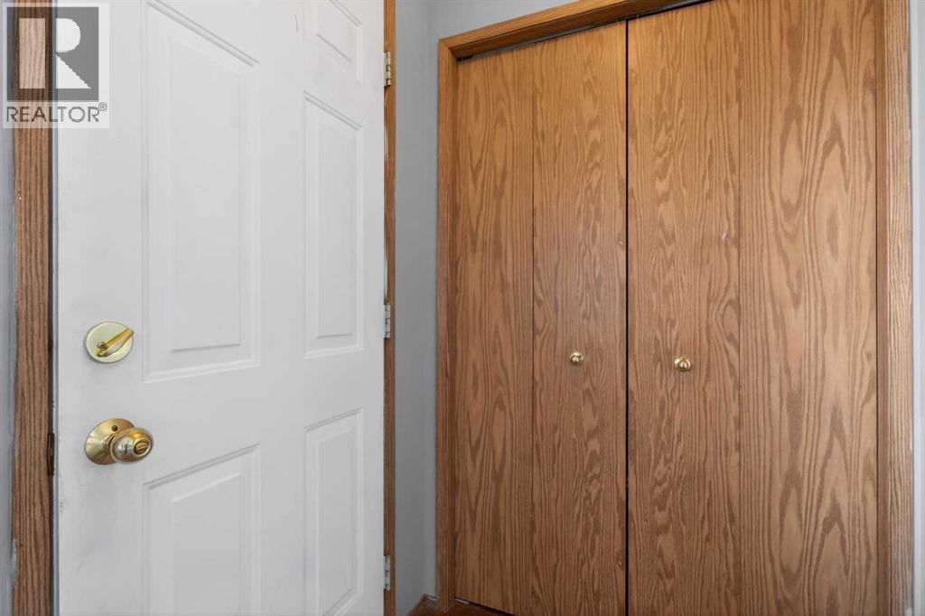 Single Family House for Sale in  Fresno Place NE Monterey Park Calgary 