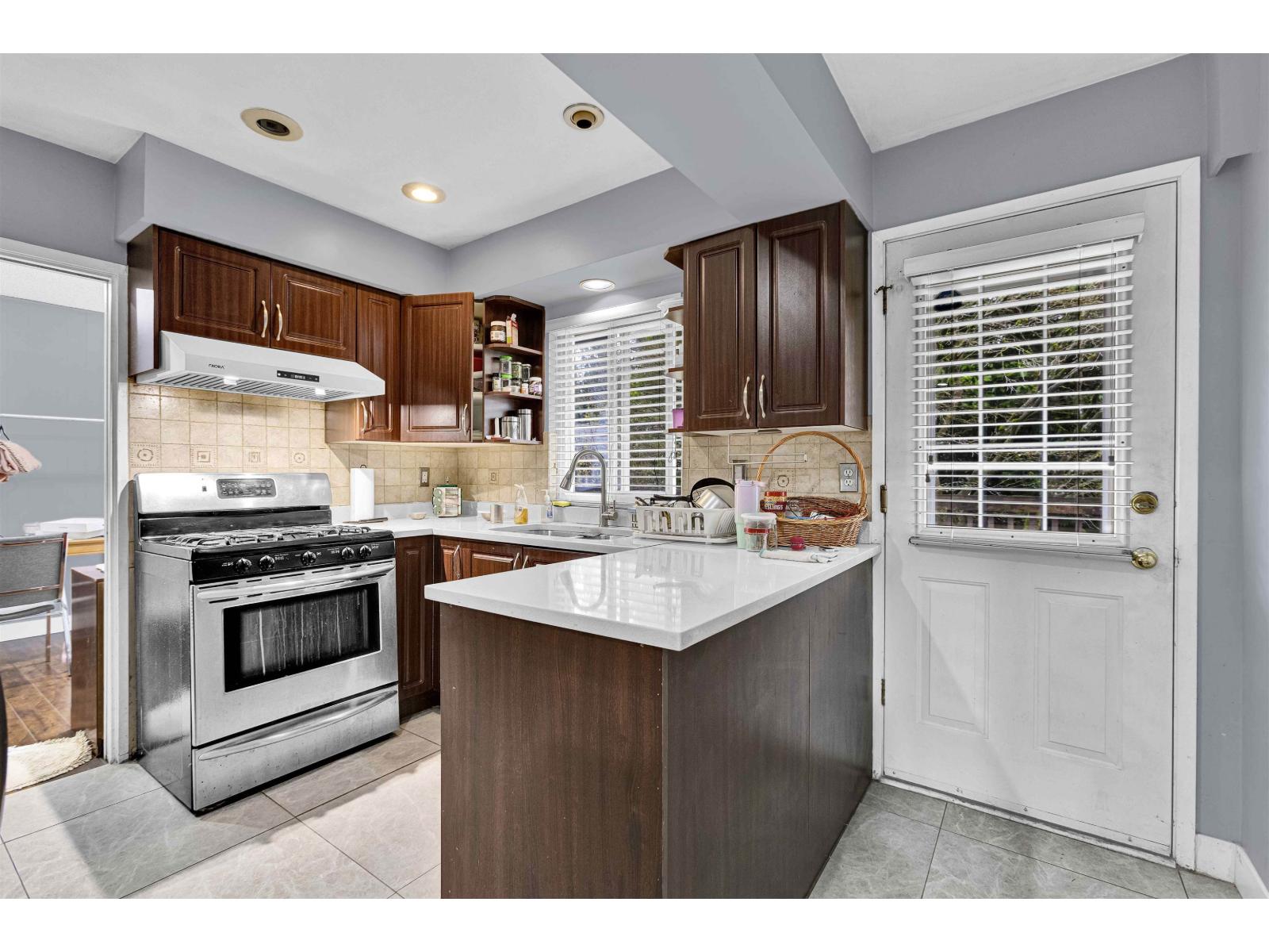 7059 BARKLEY PLACE, Delta