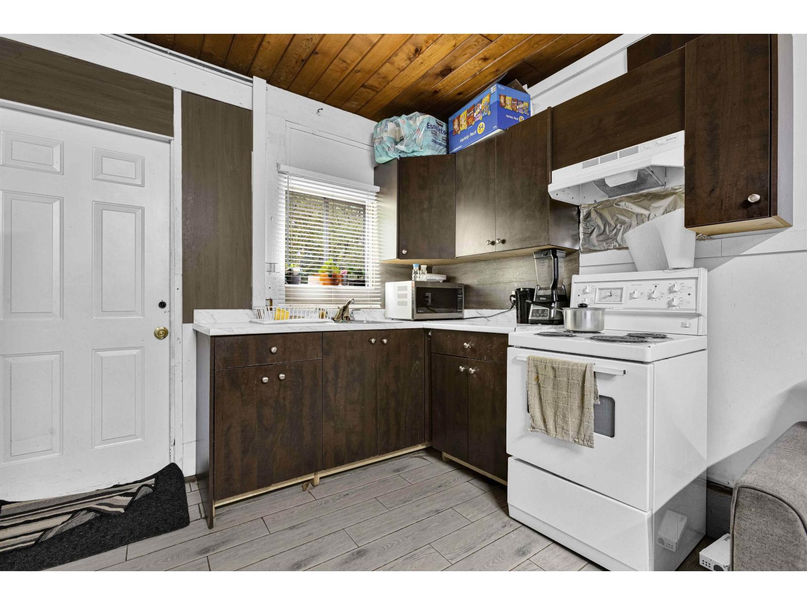 7059 BARKLEY PLACE, Delta