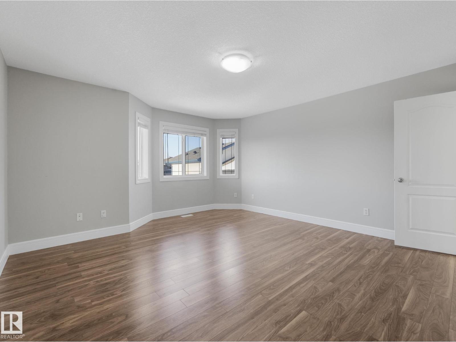 13459 140 AV NW, Edmonton