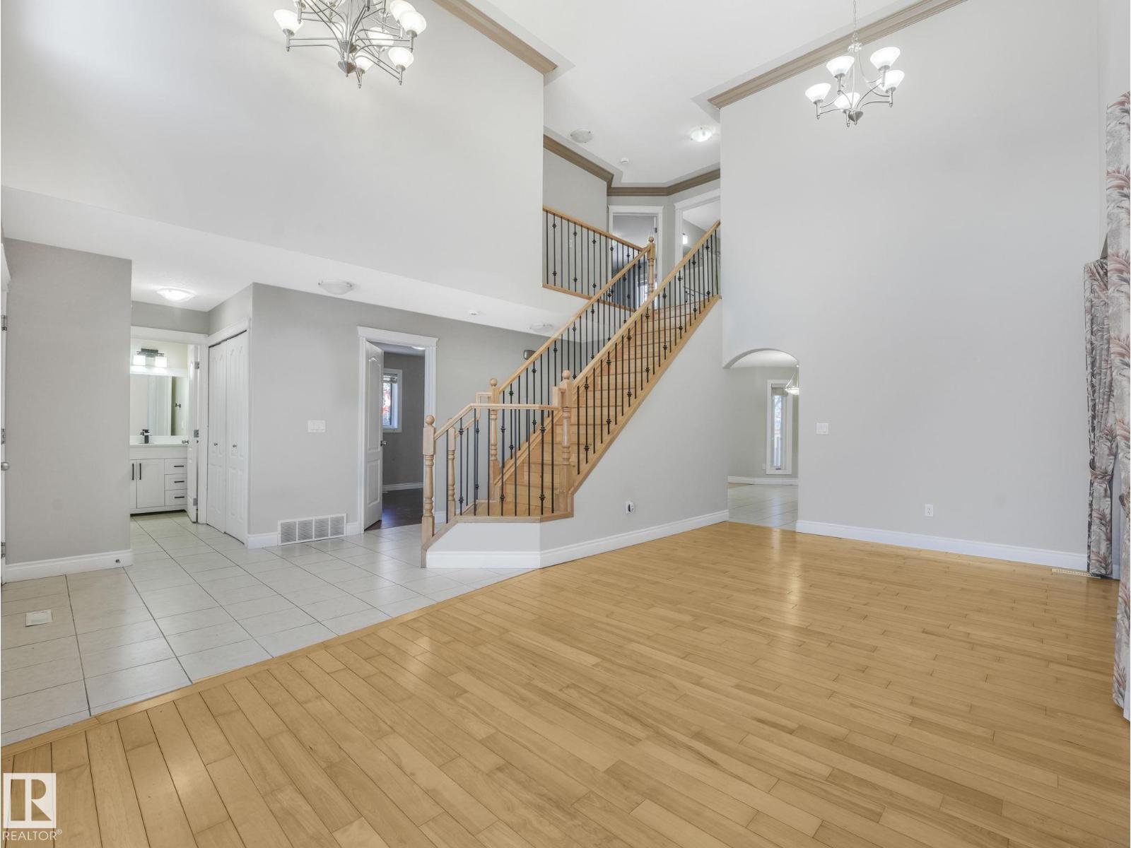 13459 140 AV NW, Edmonton