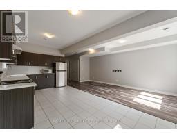 Bathroom - 81 Grove Street, Welland, ON L3B4B3 Photo 10
