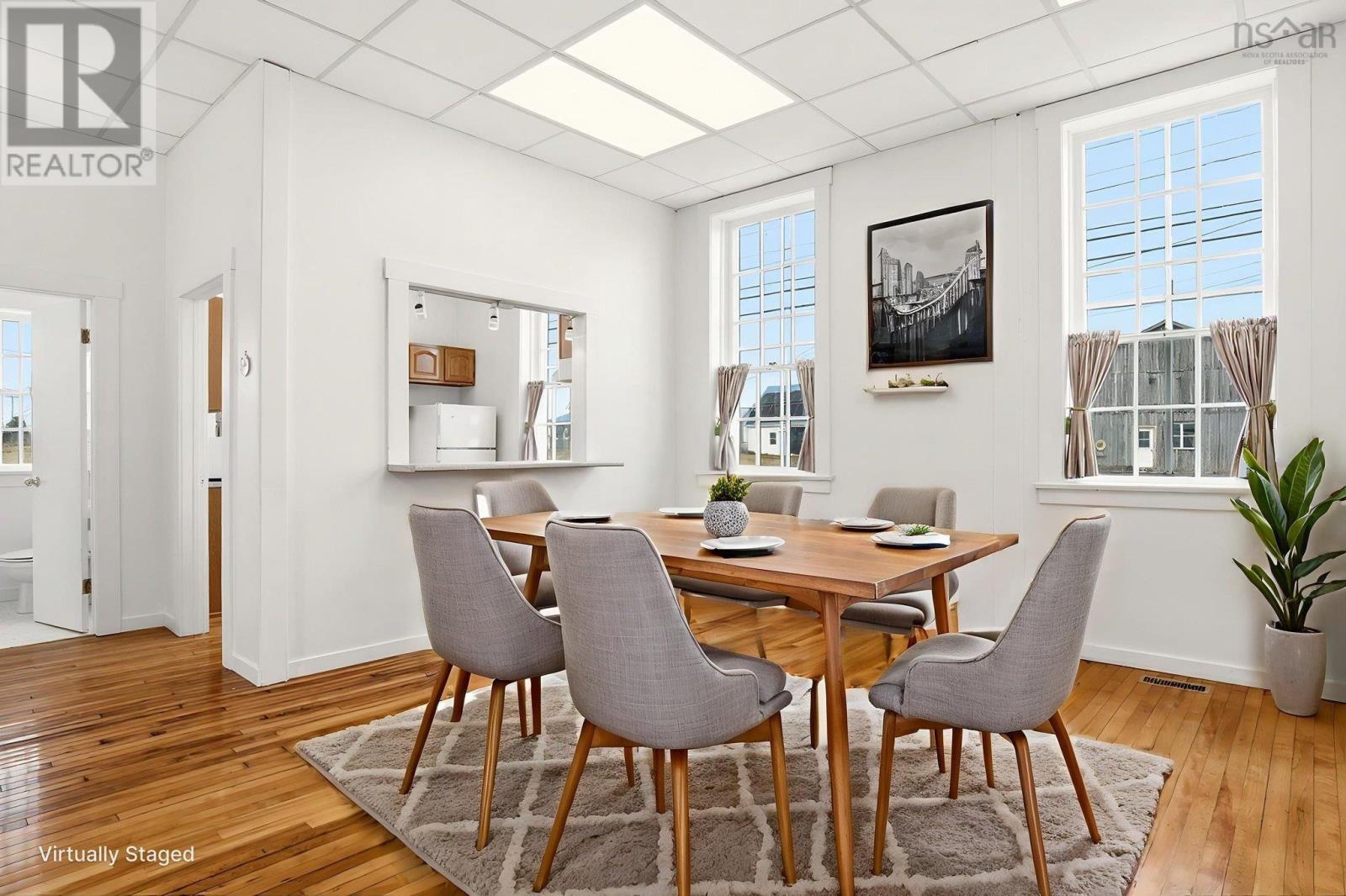 Property 12 of 42 of 828 Highway 6