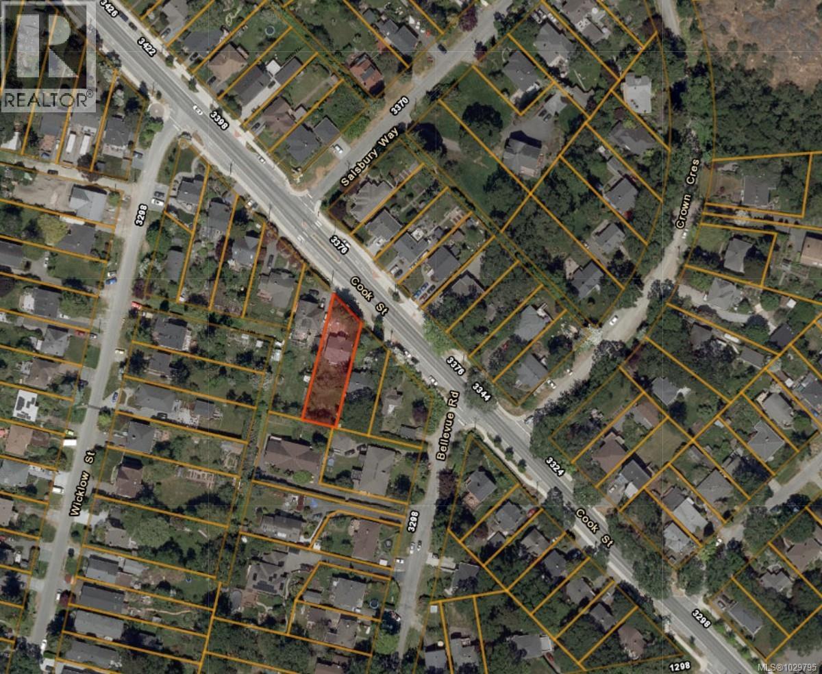  3364 Cook Street, Saanich