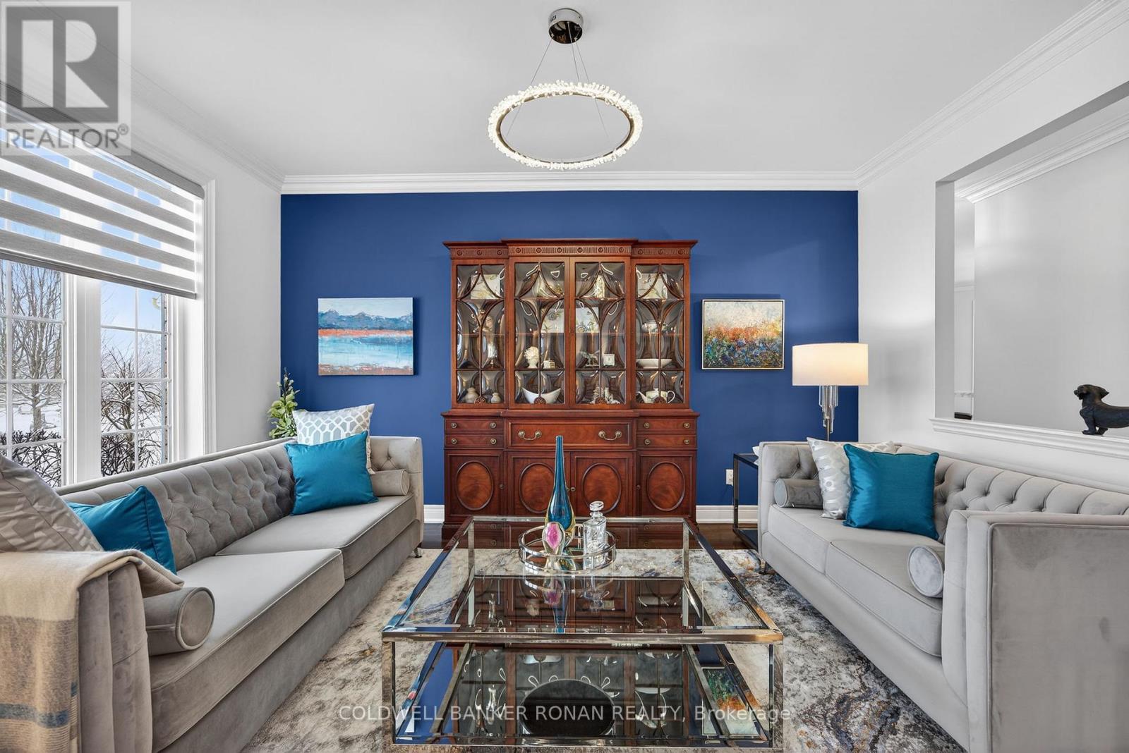 32 UNDERHILL COURT - 23