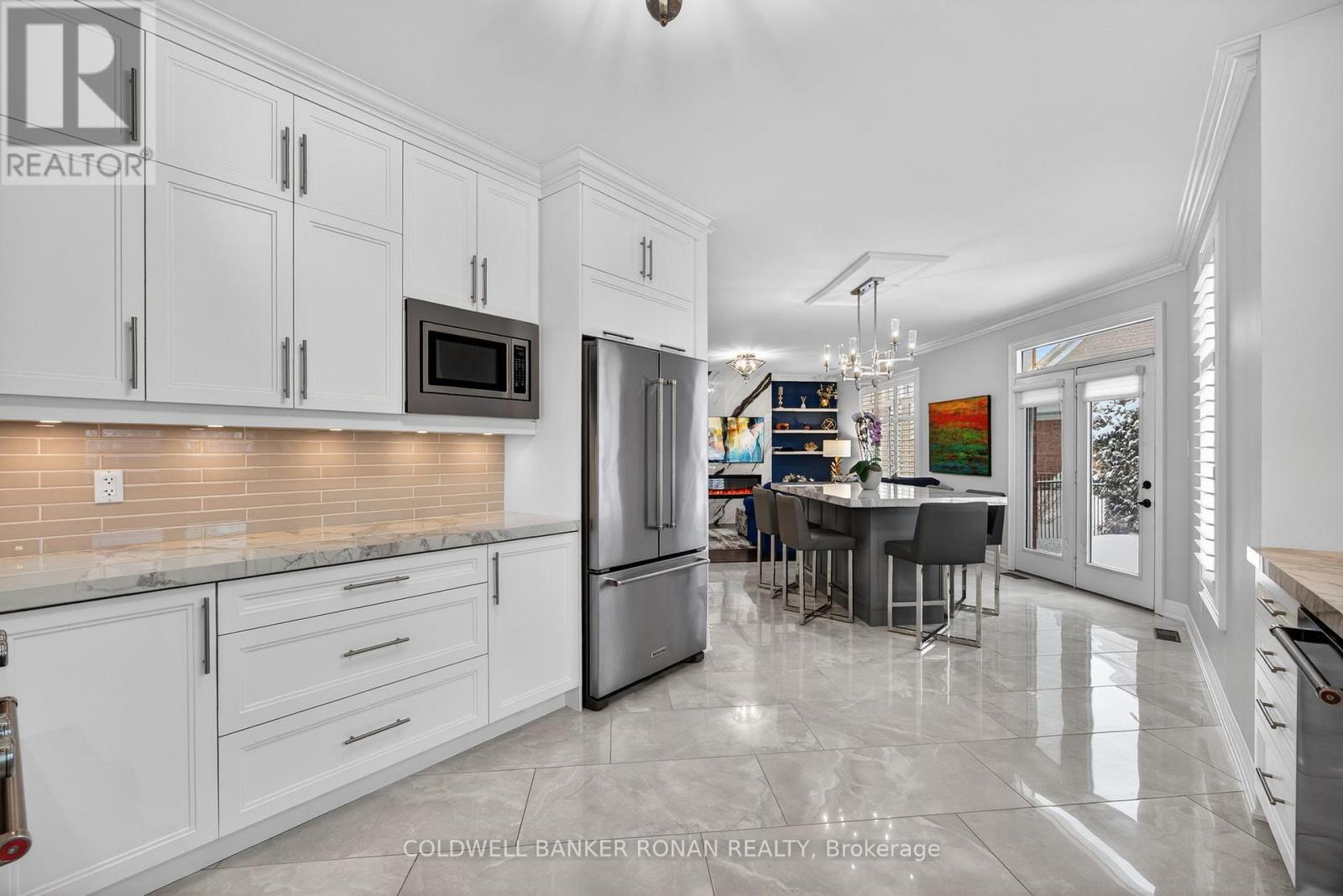 32 UNDERHILL COURT - 27