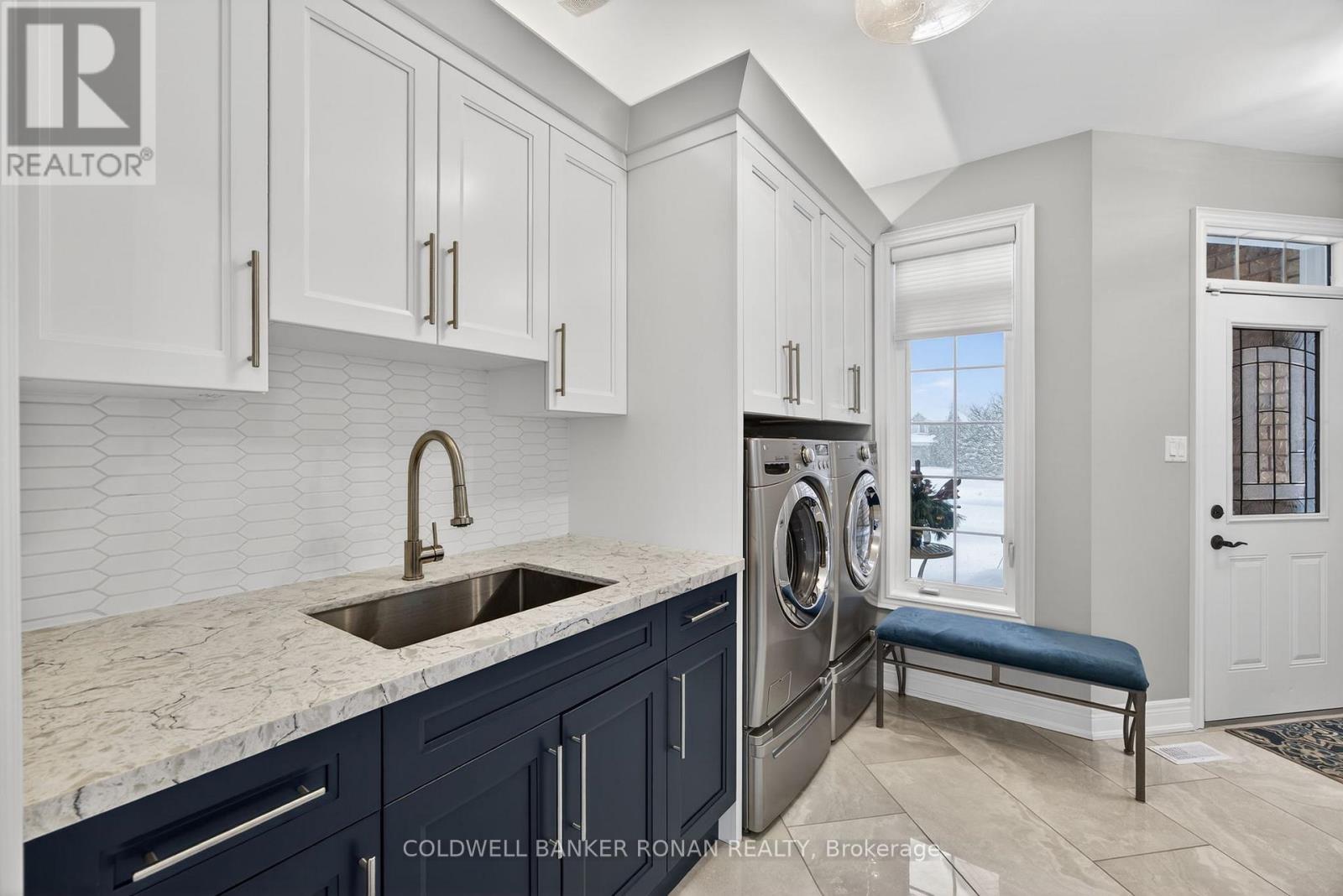 32 UNDERHILL COURT - 33