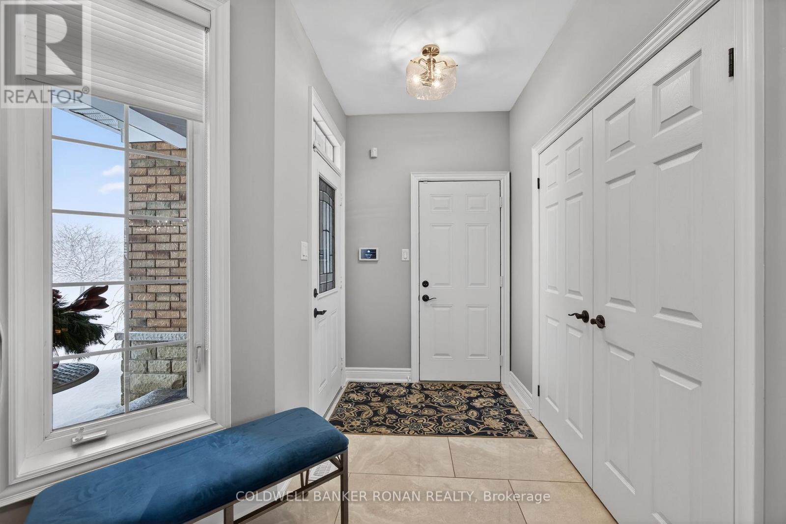 32 UNDERHILL COURT - 34