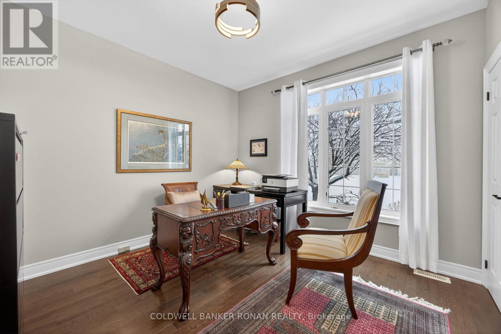 32 UNDERHILL COURT - 41