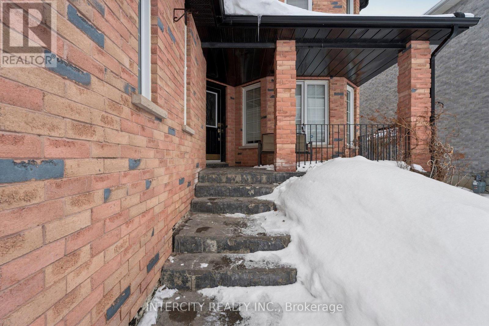 25 MEYER AVENUE - 2