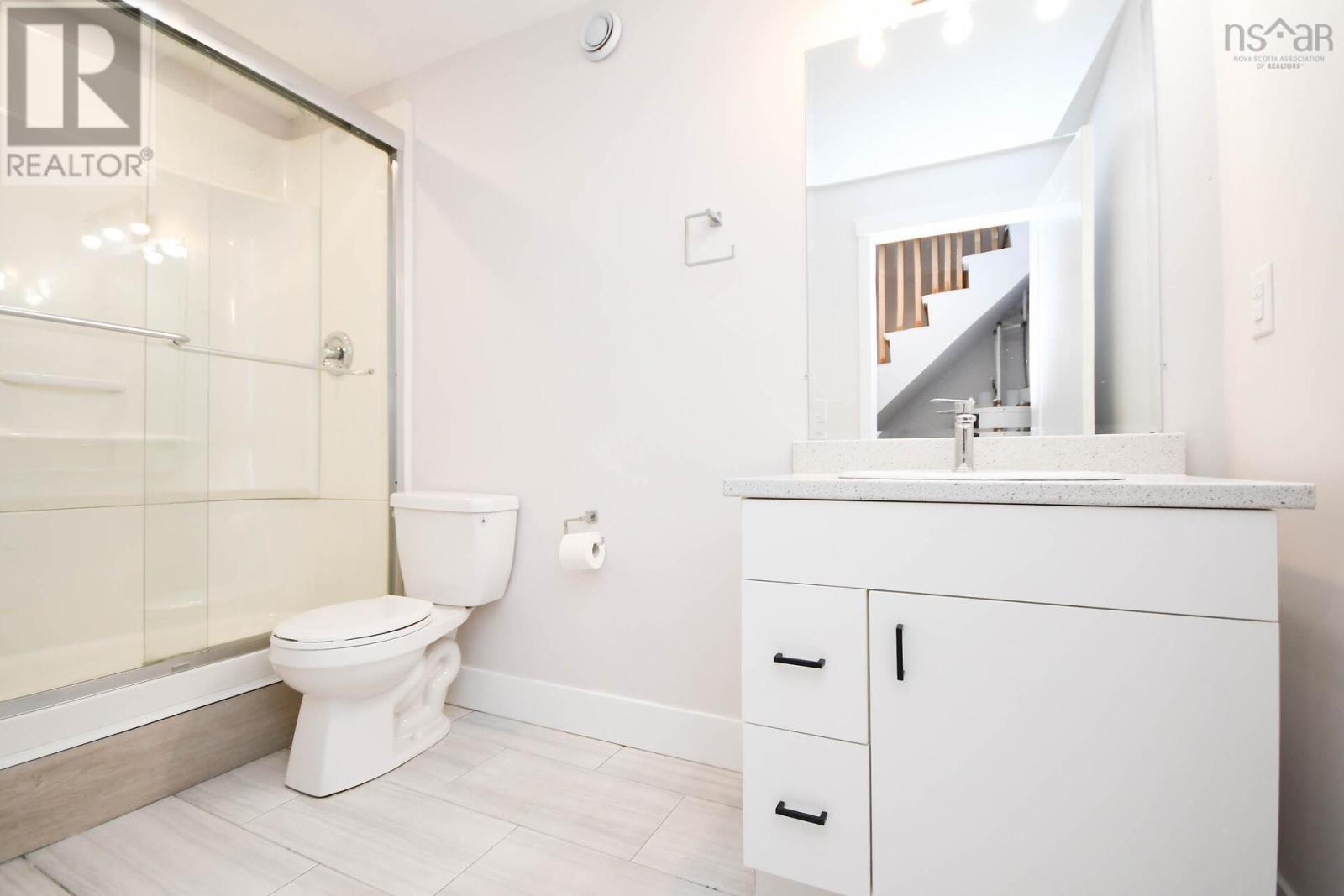 Property 22 of 24 of 5 Sampson Drive