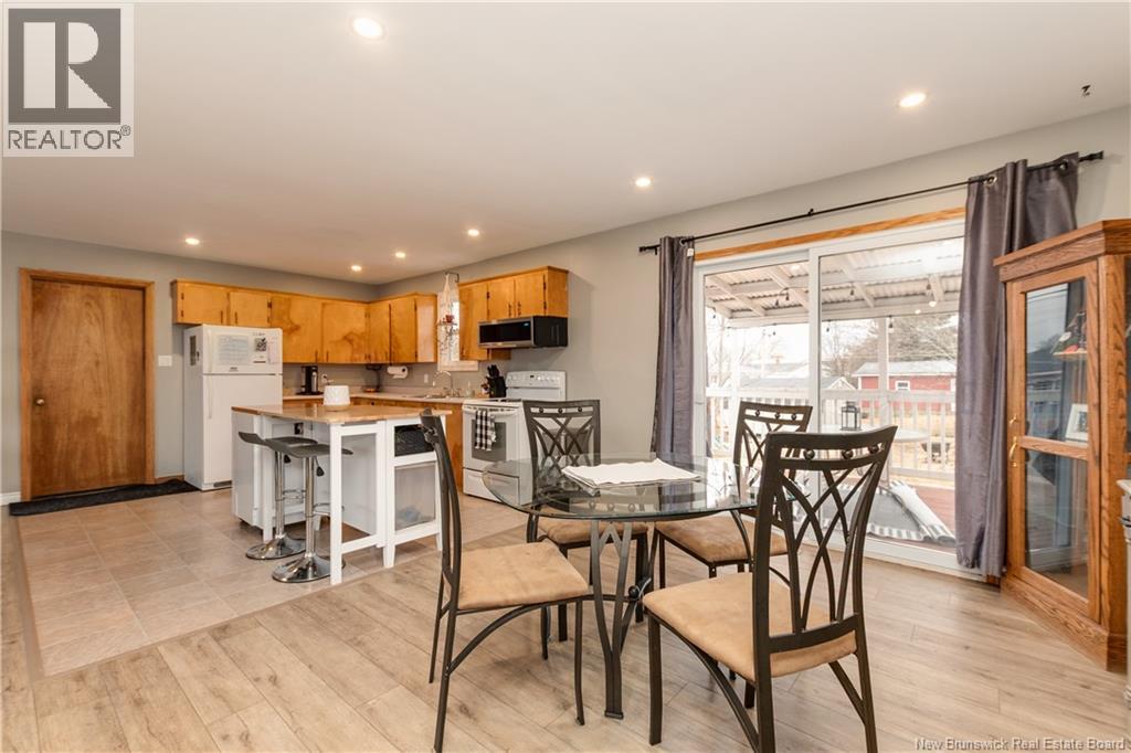 57 WARREN AVENUE - 16