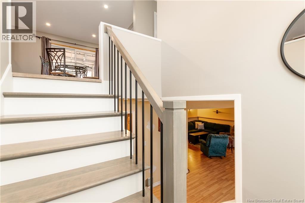 57 WARREN AVENUE - 32