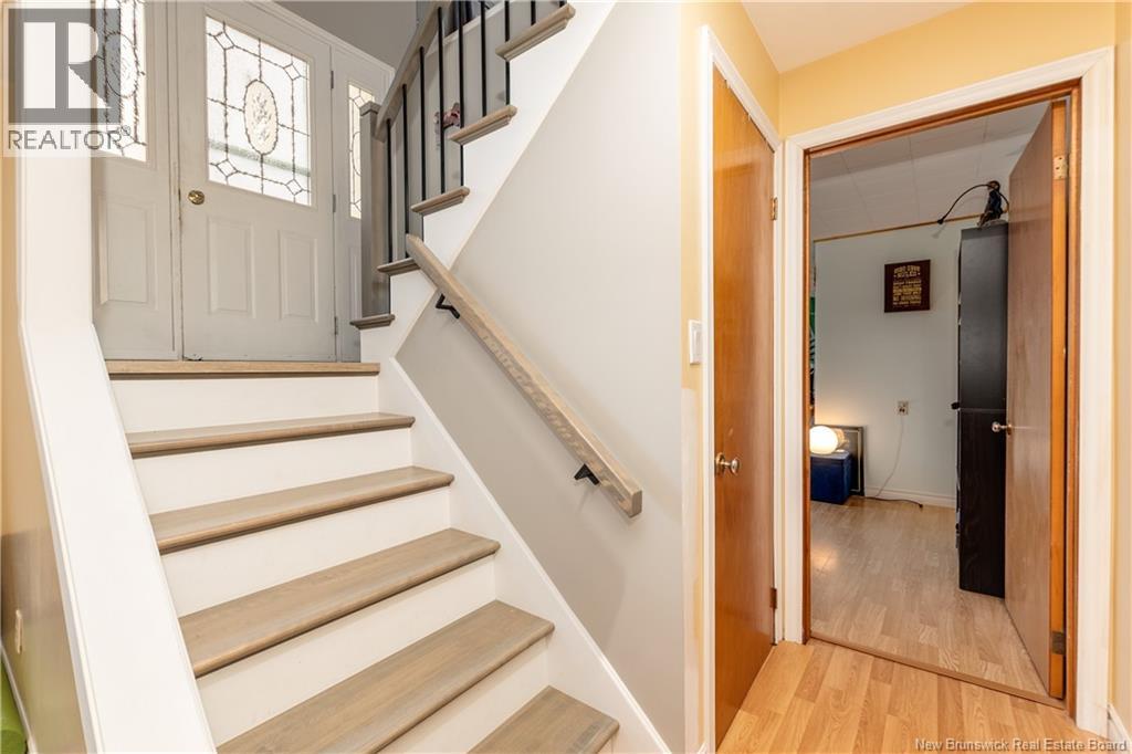 57 WARREN AVENUE - 33