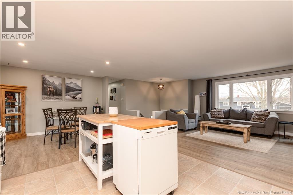 57 WARREN AVENUE - 9