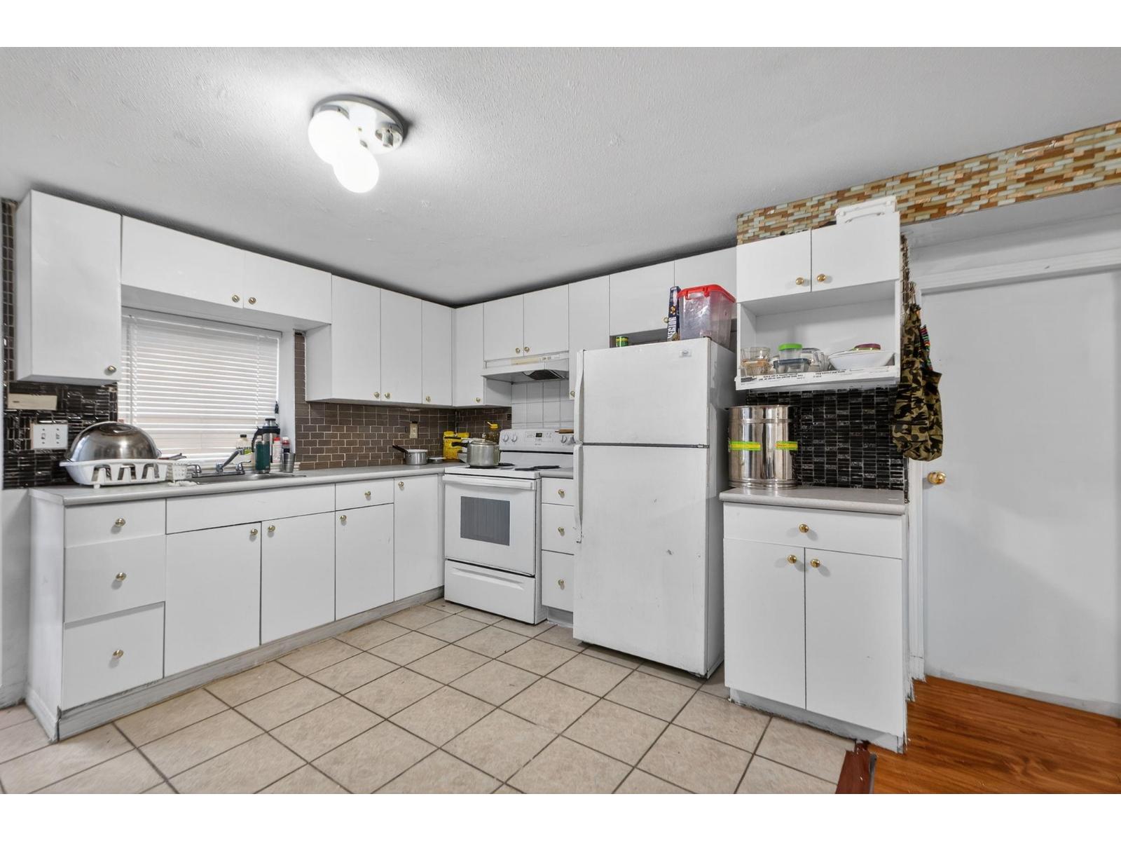 7576 140 STREET, Surrey