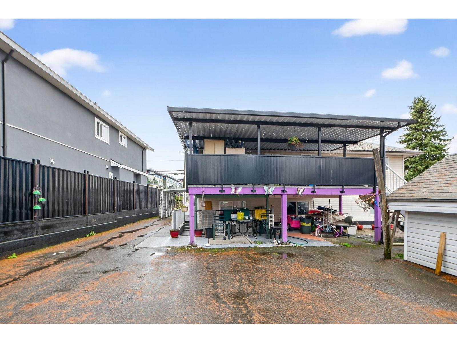 7576 140 STREET, Surrey