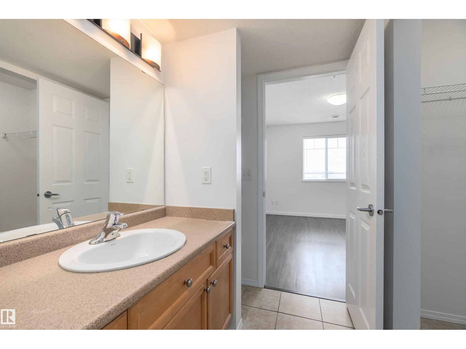 #306 6921 199 ST NW, Edmonton