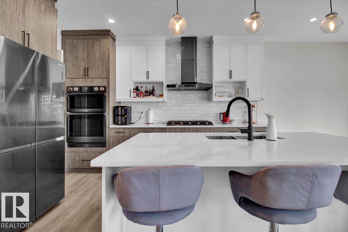 9327 181 AV NW, Edmonton