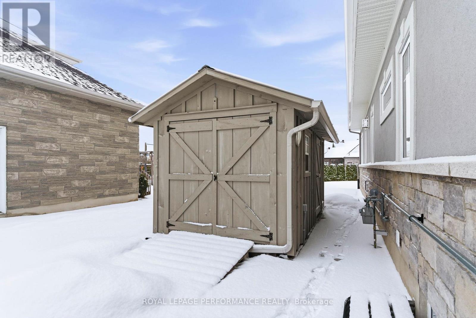 18132 ST. LAURENT BOULEVARD — photo 41