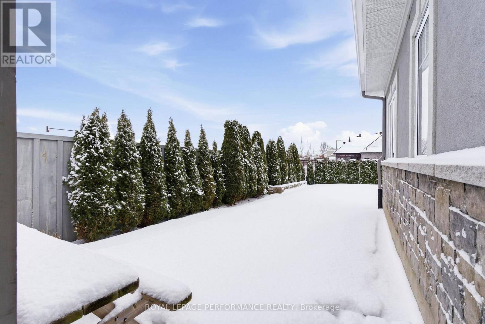 18132 ST. LAURENT BOULEVARD — photo 39
