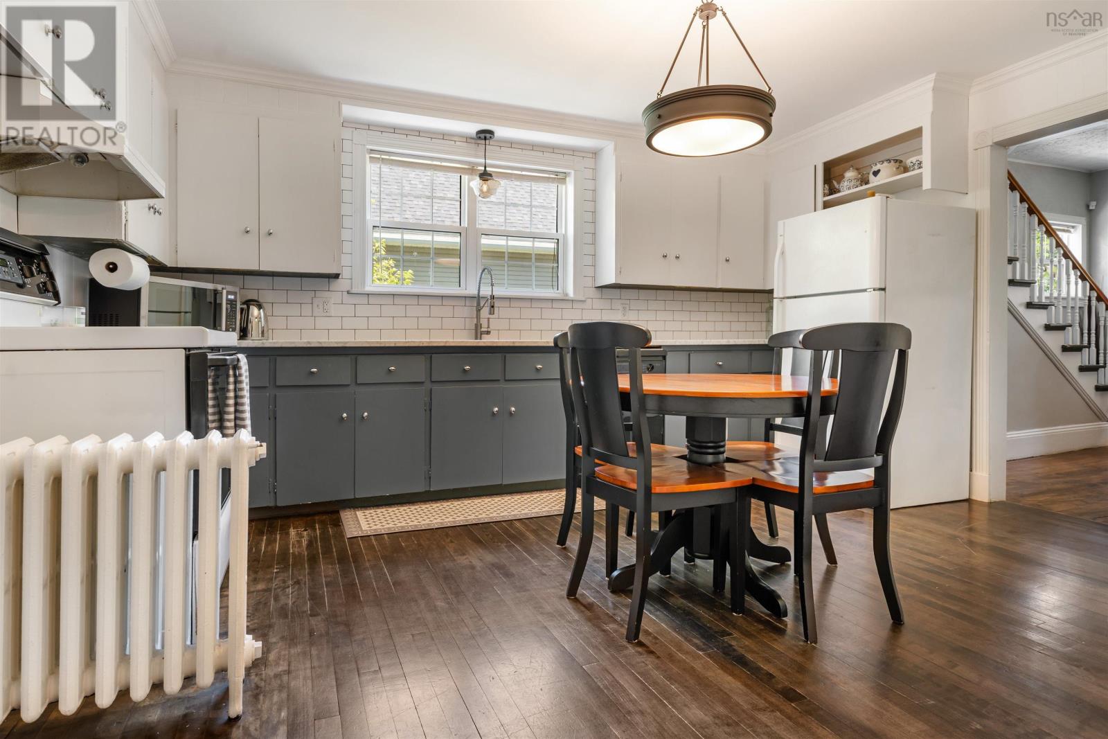 69 MAPLE AVENUE - 17