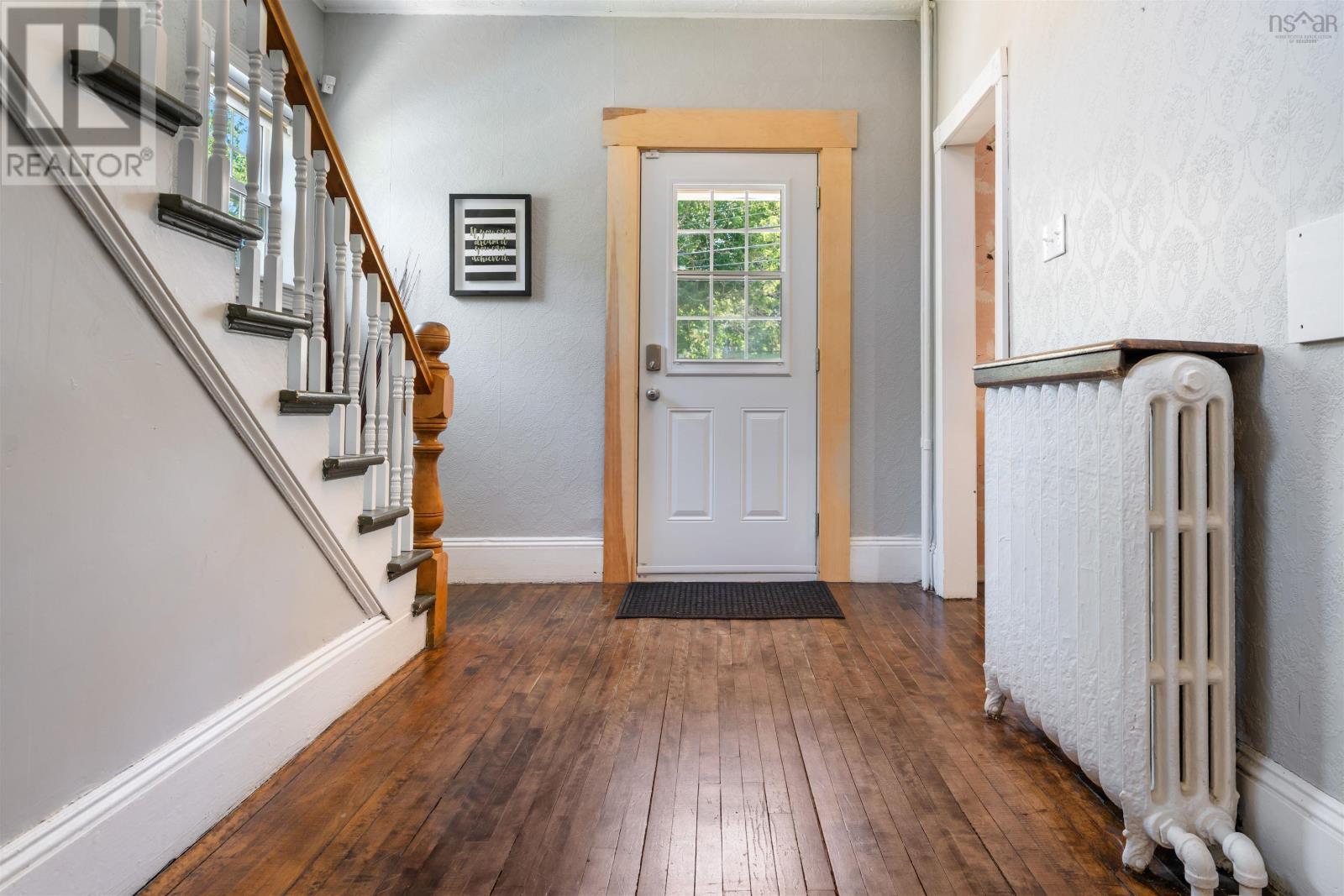 69 MAPLE AVENUE - 3