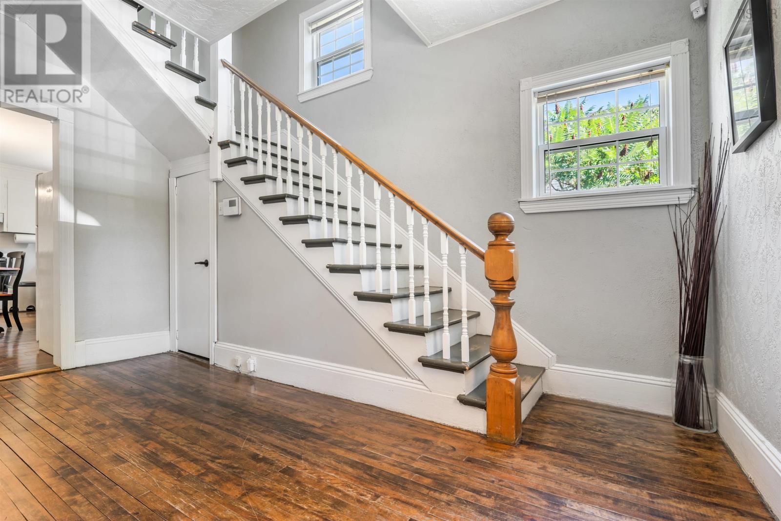 69 MAPLE AVENUE - 4