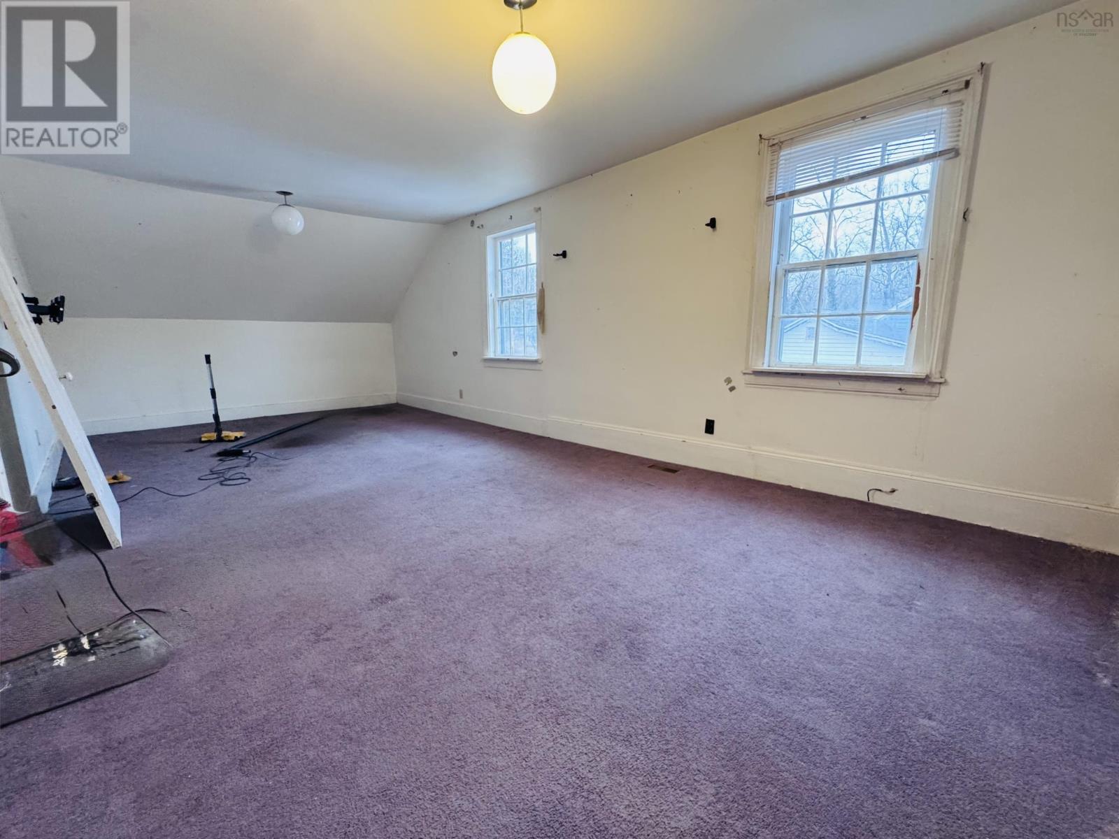 Property 2 of 15 of 18 Willow Street