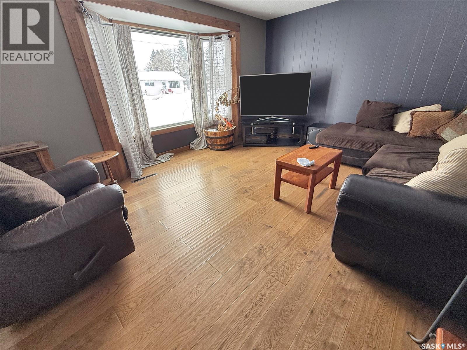 206 Pitt STREET - 9
