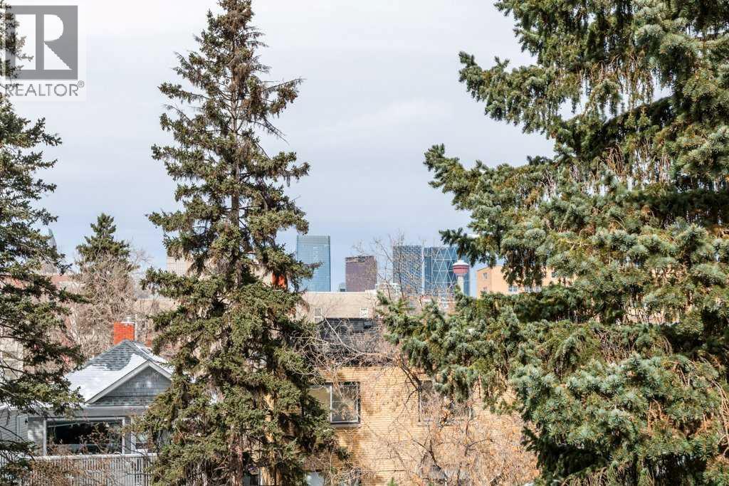 Single Family House for Sale in    Avenue SW Mission Calgary 