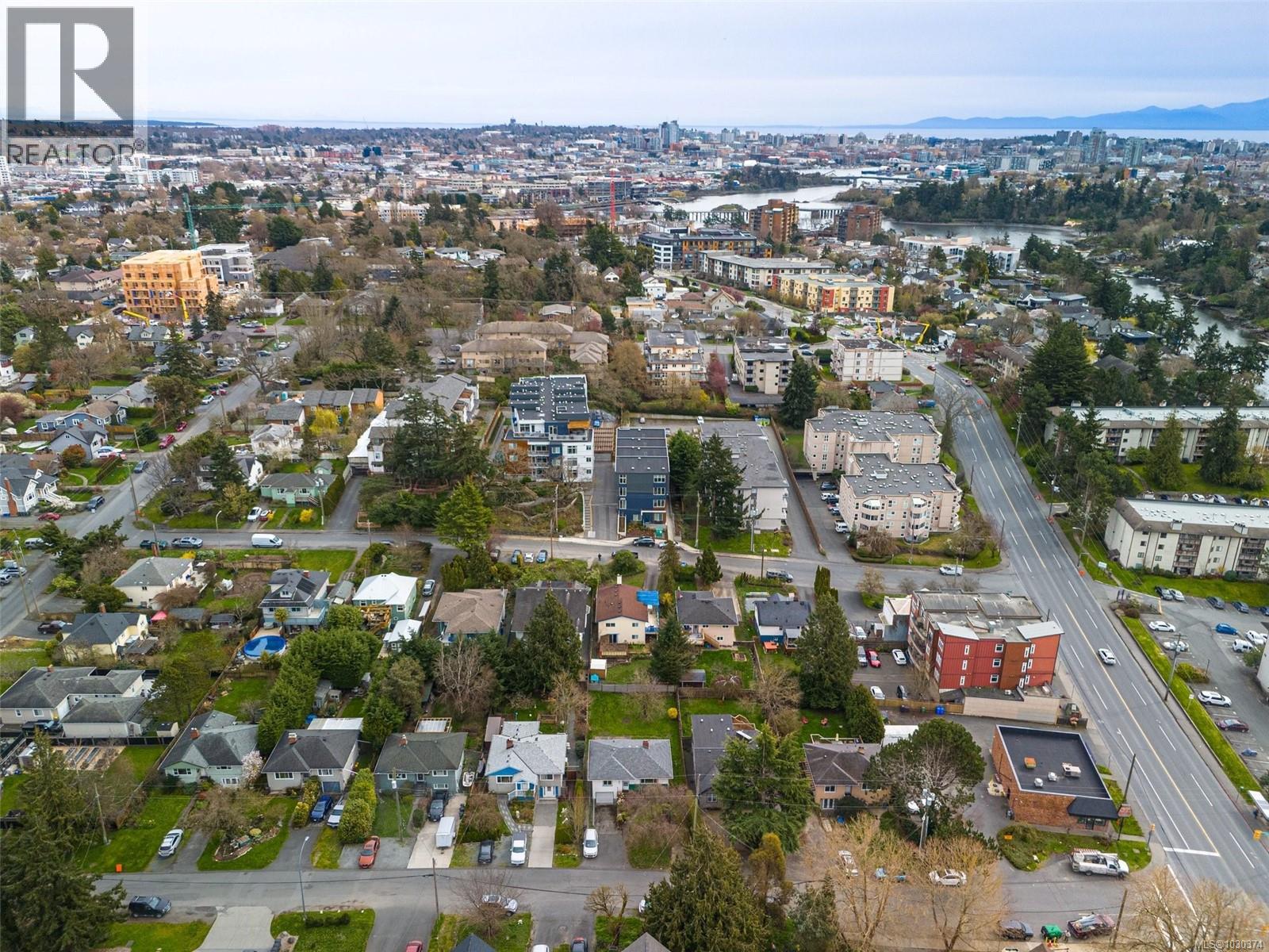 2935 WASCANA ST - 31