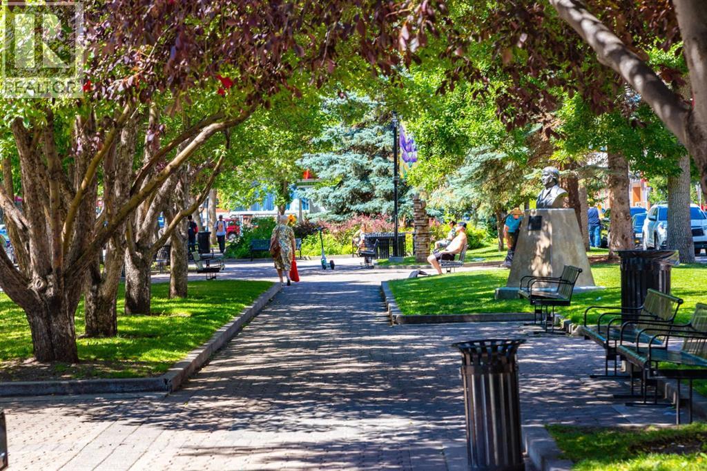 Single Family House for Sale in    Avenue SW Beltline Calgary 