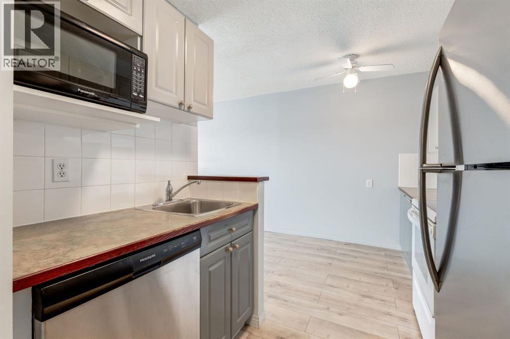 Single Family House for Sale in    Avenue SW Beltline Calgary 