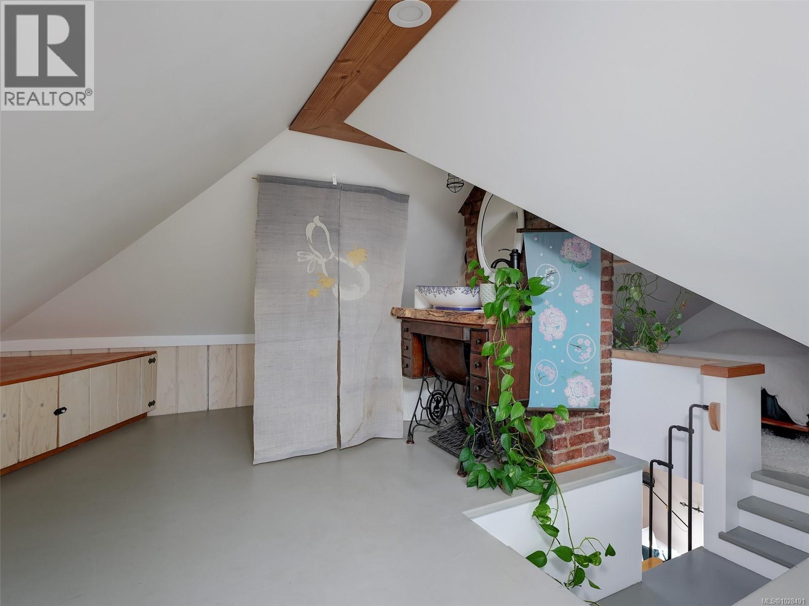  2130 Ridge Road, Victoria