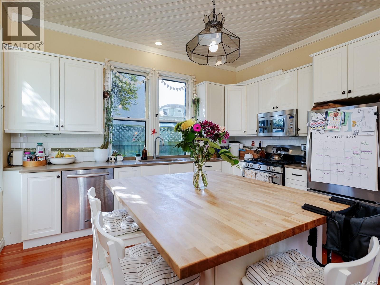  2130 Ridge Road, Victoria