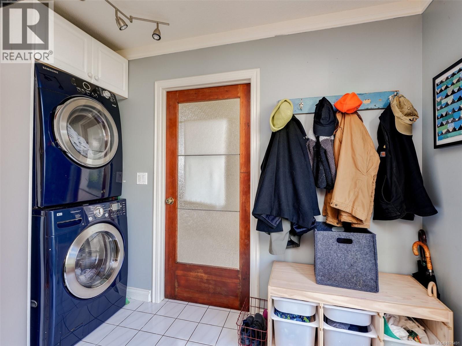  2130 Ridge Road, Victoria