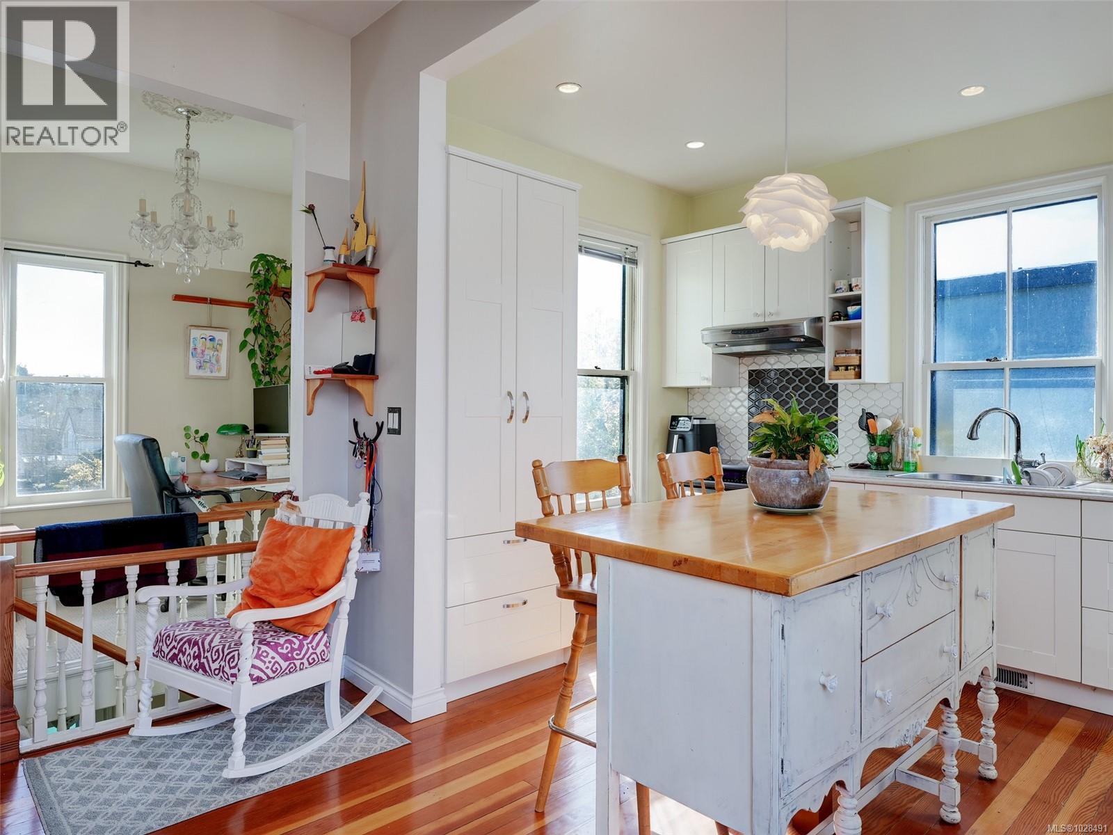  2130 Ridge Road, Victoria