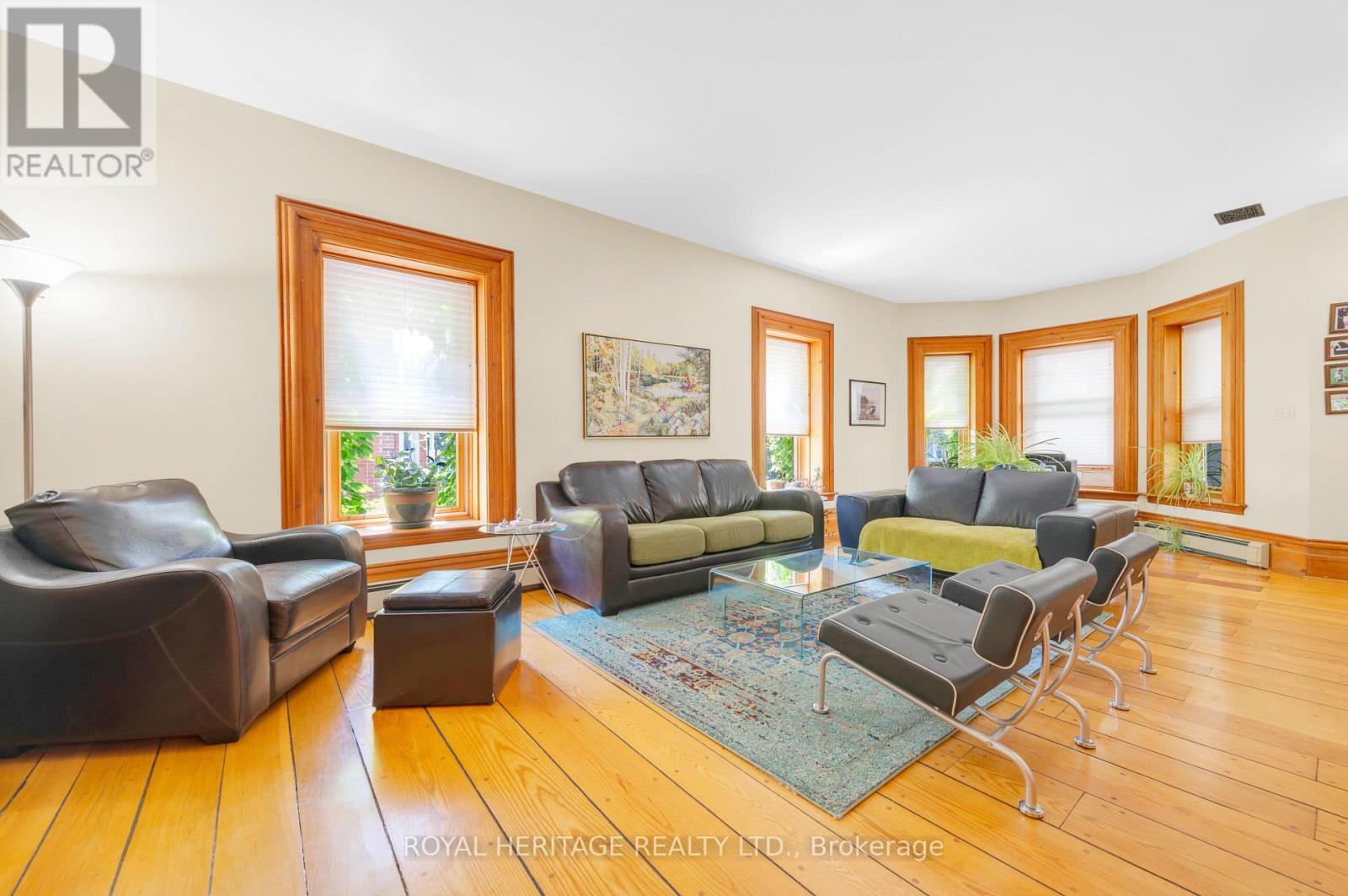 141 FOSTER AVENUE - 10