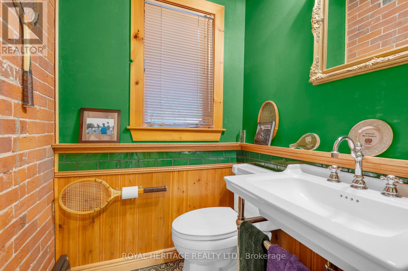 141 FOSTER AVENUE - 18