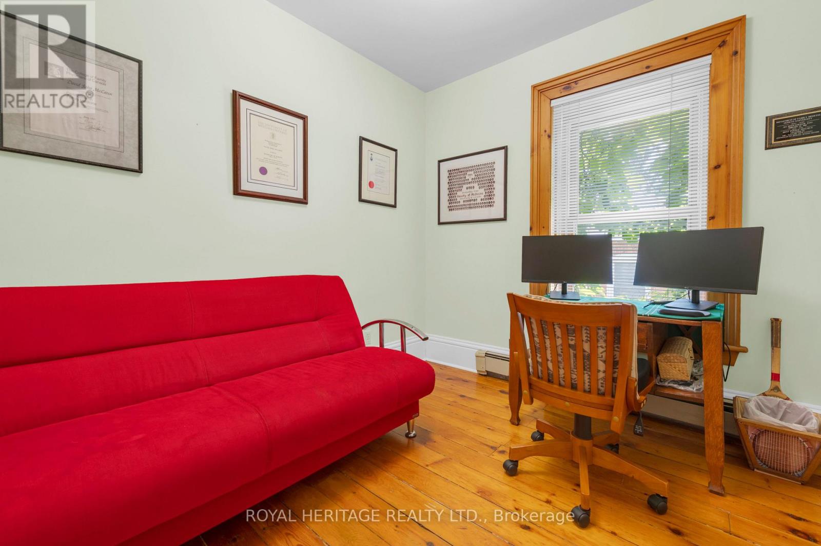 141 FOSTER AVENUE - 22