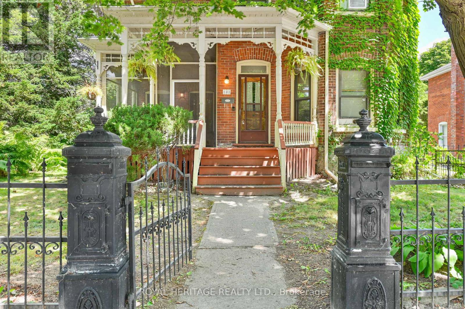 141 FOSTER AVENUE - 3