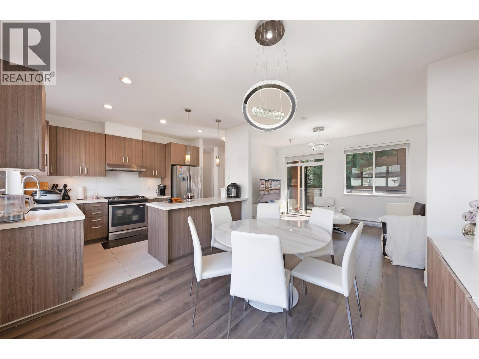 #10-7180 GILBERT Road, Richmond